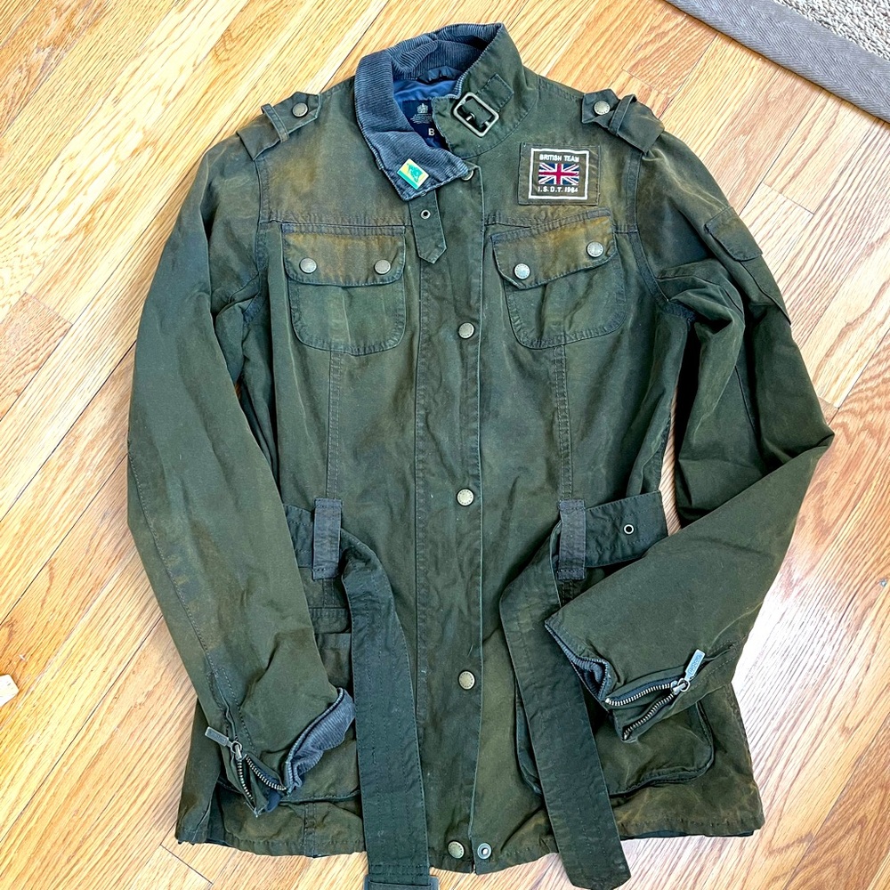 Barbour olive jacket! Rarely worn. Size 10. Mint orig $595 now $295